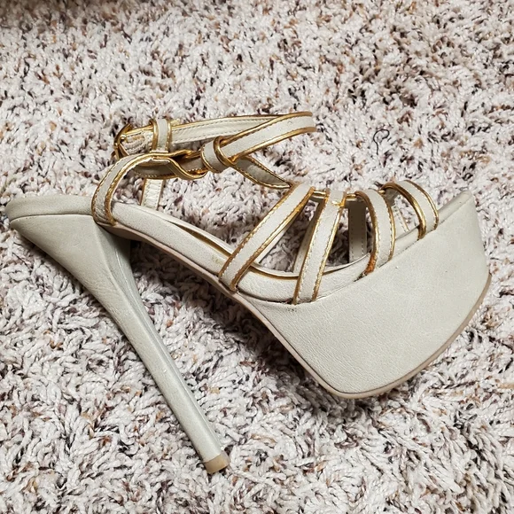 Shoe Dazzle Gold Accented Ankle Strap Heels - Picture 9 of 16